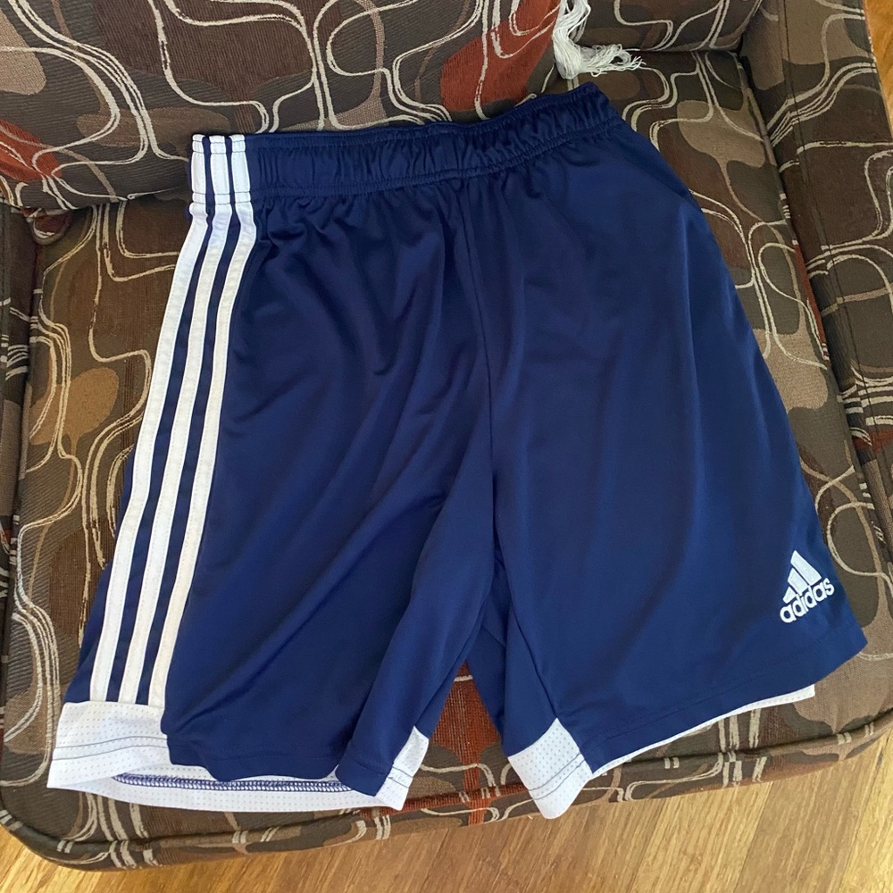 Size S adidas shorts. worn once.
